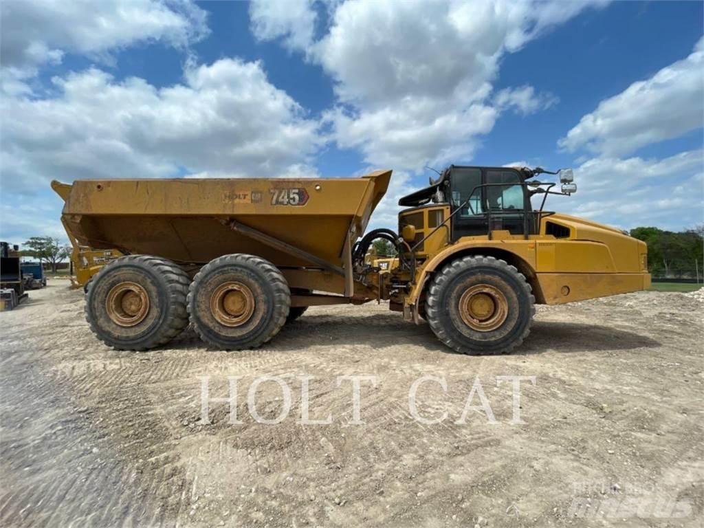 CAT 745 Transportoare articulate