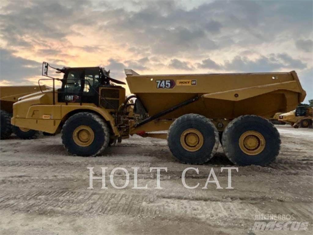 CAT 745 Transportoare articulate