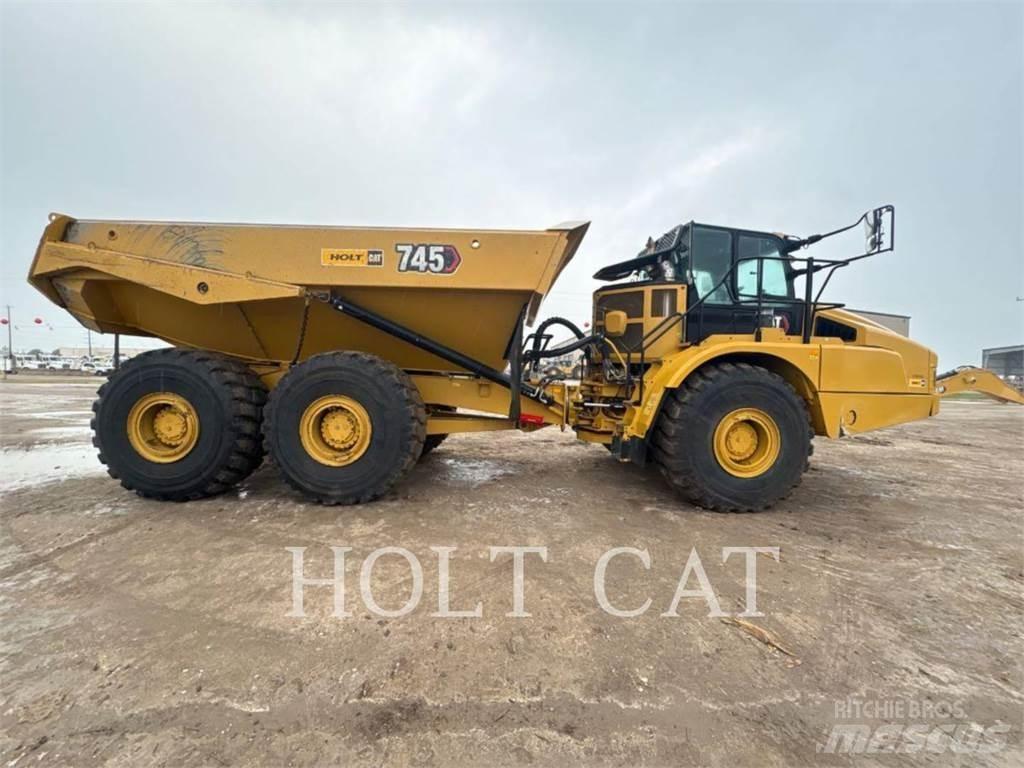 CAT 745 Transportoare articulate