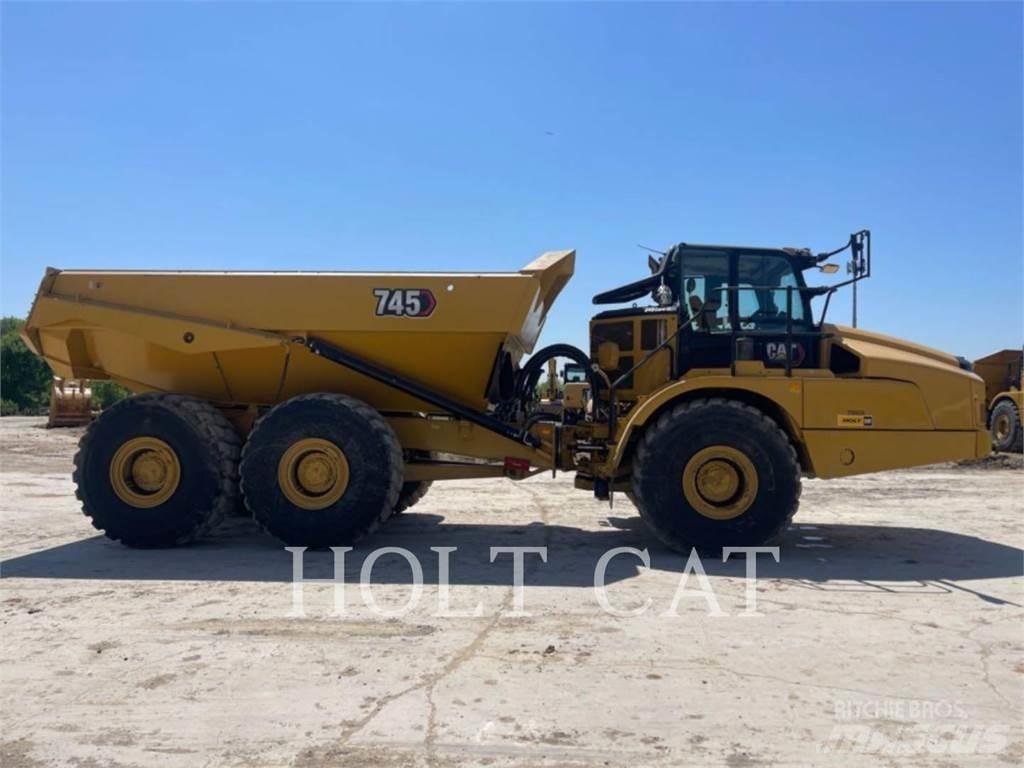 CAT 745 Transportoare articulate