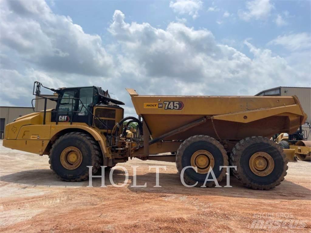 CAT 745 Transportoare articulate