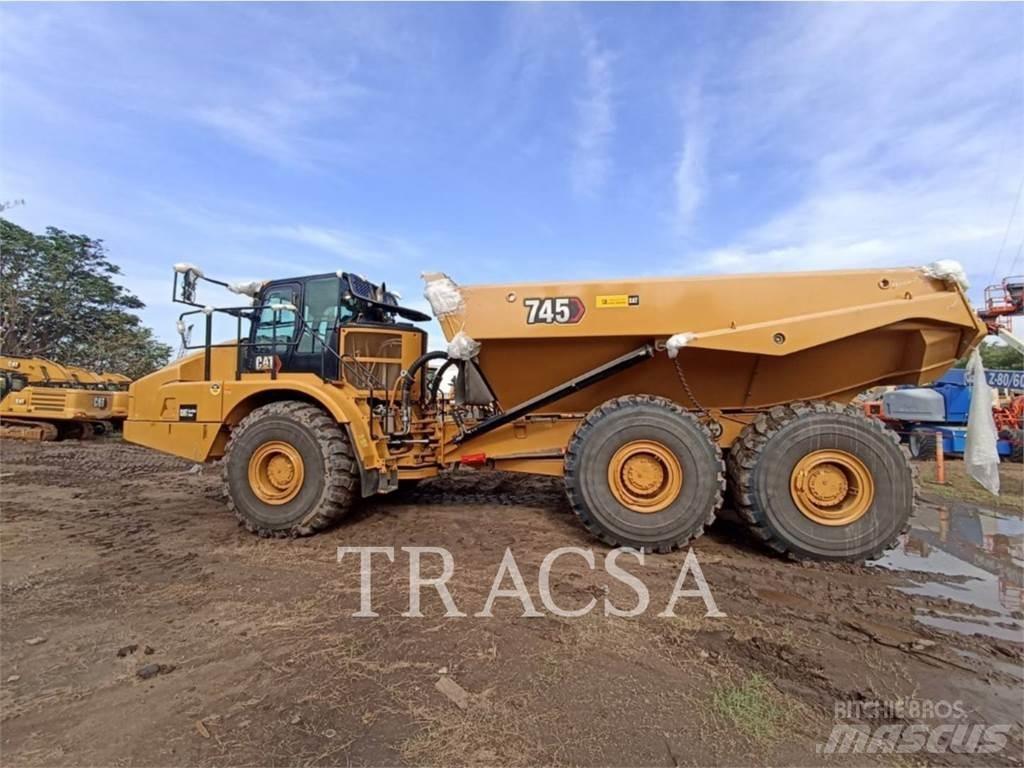CAT 745 Transportoare articulate