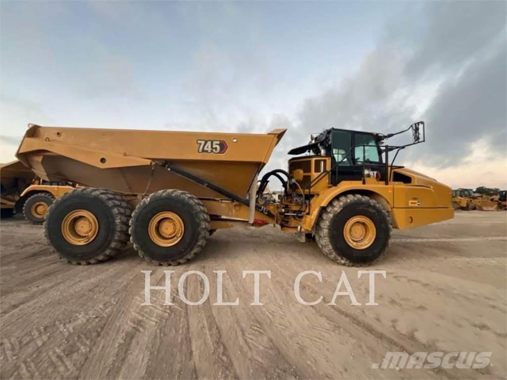 CAT 745 Transportoare articulate