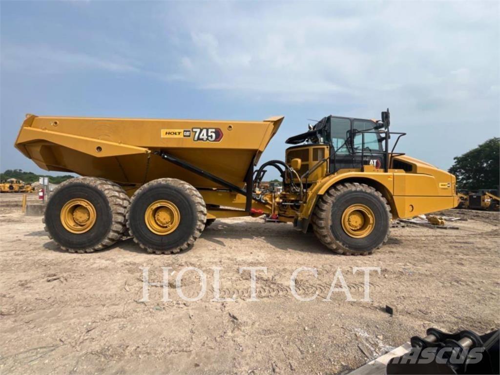 CAT 745 Transportoare articulate