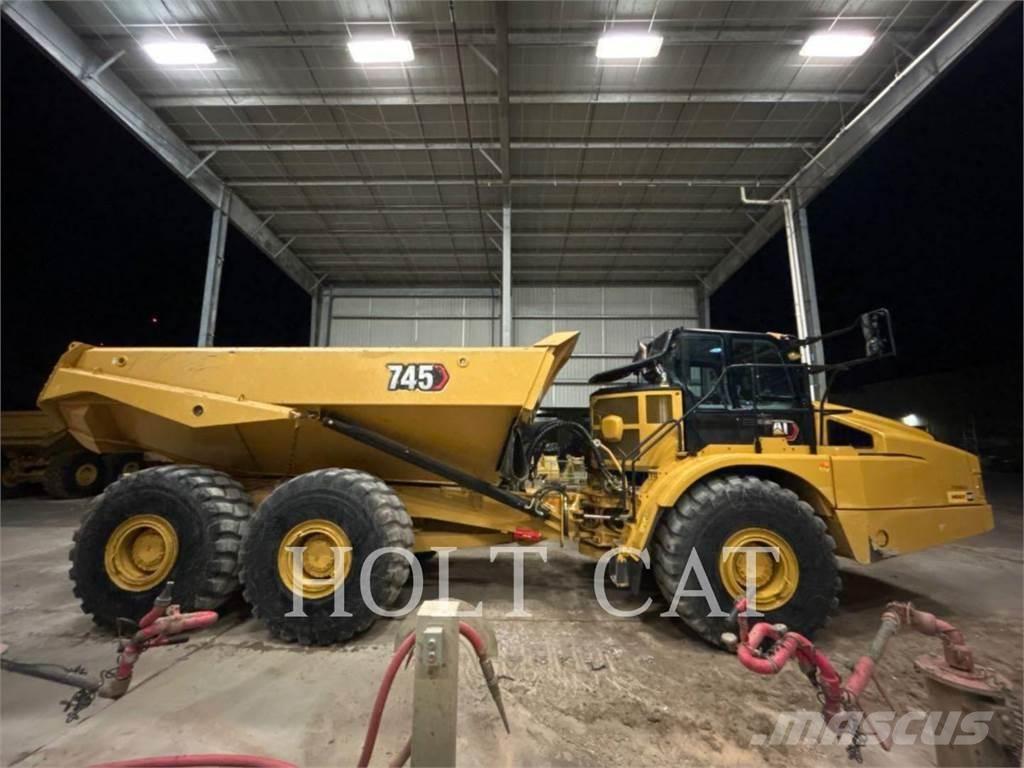 CAT 745 Transportoare articulate