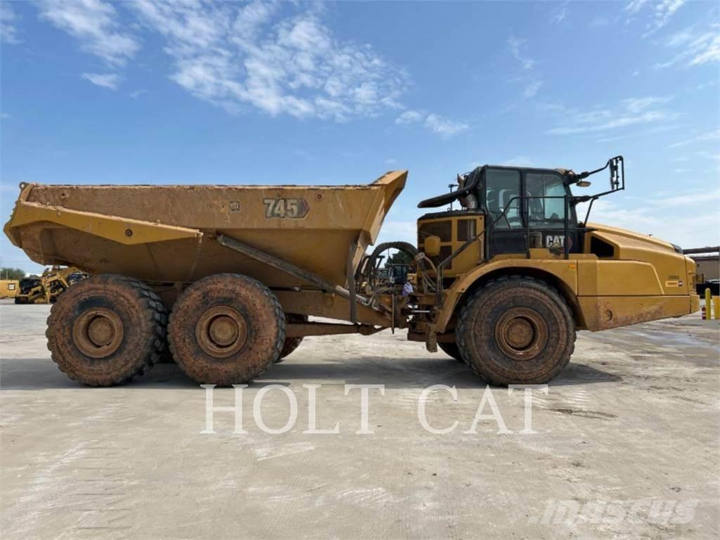 CAT 745 Transportoare articulate