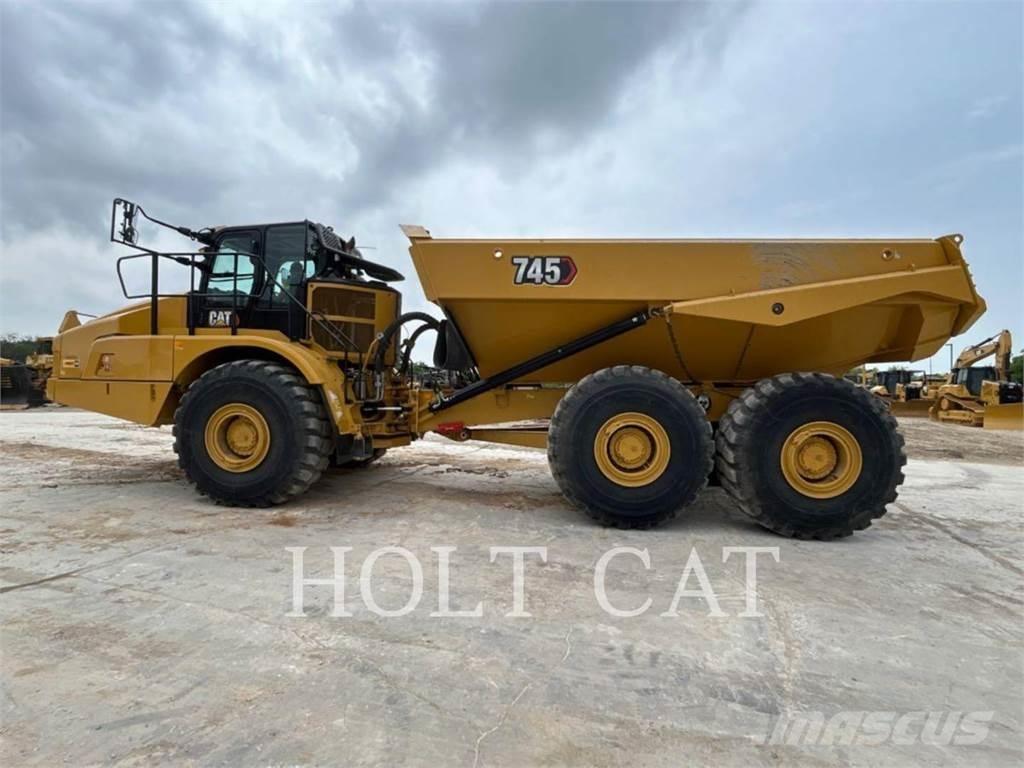 CAT 745 Transportoare articulate