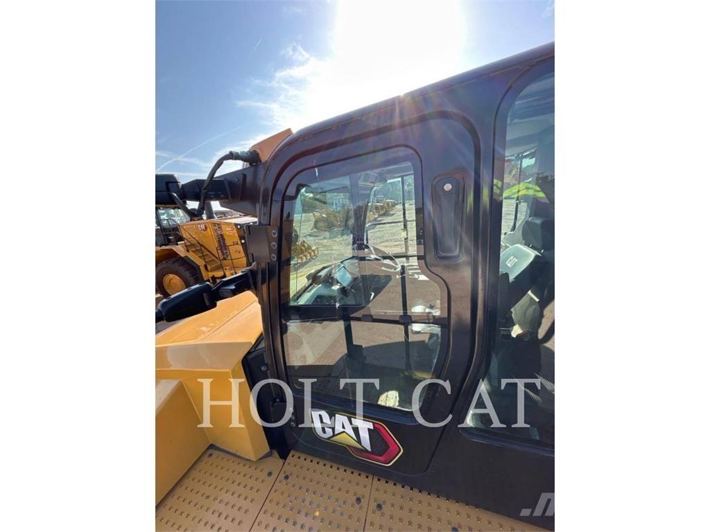 CAT 745 Transportoare articulate