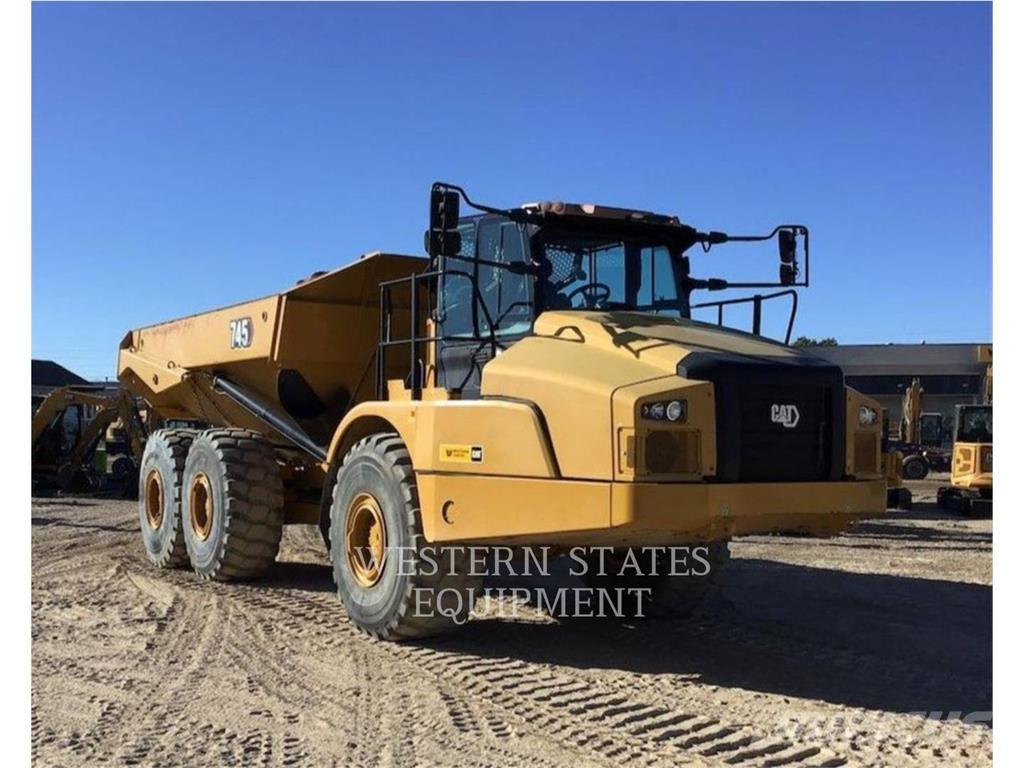CAT 745 Transportoare articulate