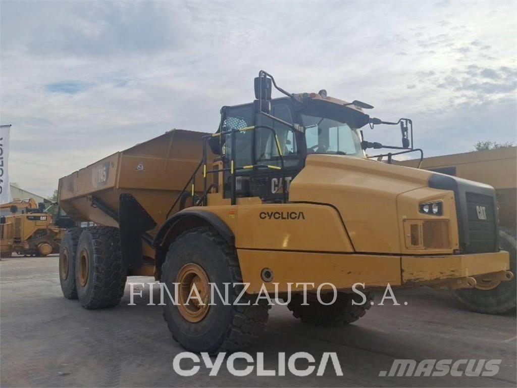 CAT 745 Transportoare articulate