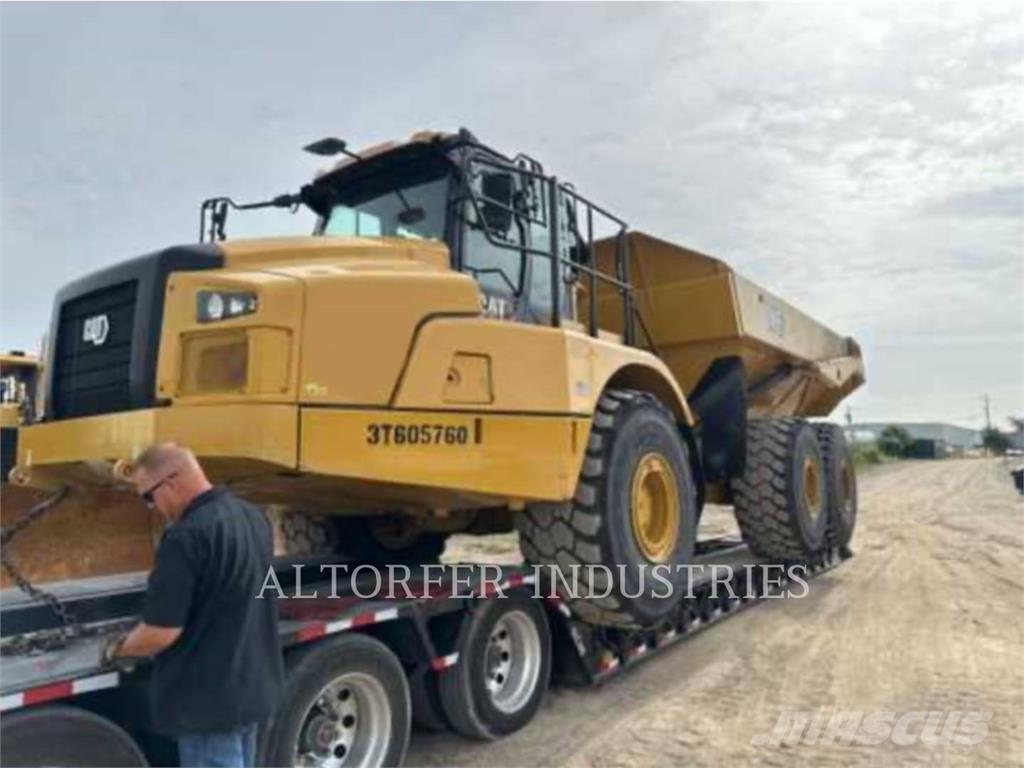 CAT 745 Transportoare articulate