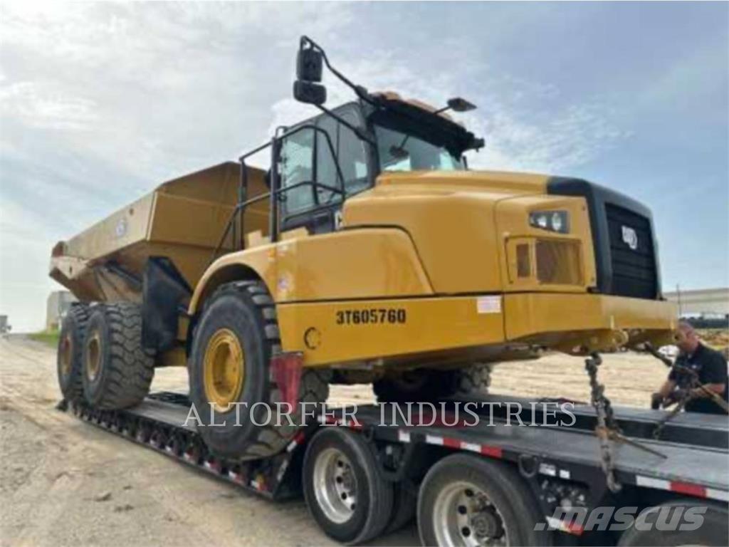 CAT 745 Transportoare articulate