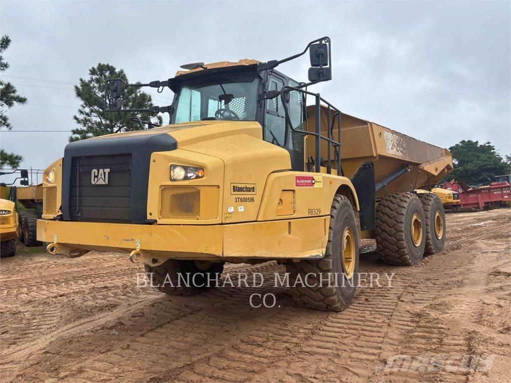 CAT 745 Transportoare articulate
