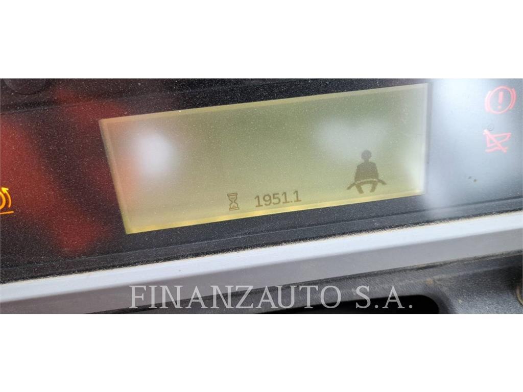 CAT 745 Transportoare articulate