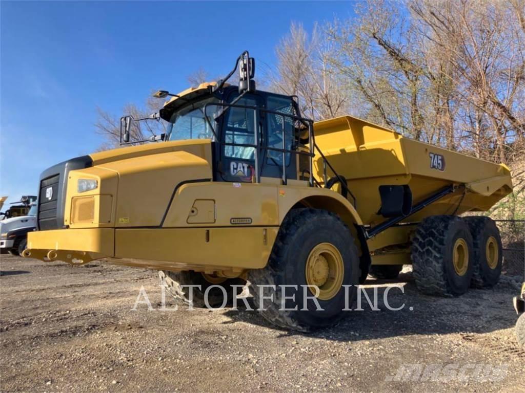 CAT 745-04 Transportoare articulate