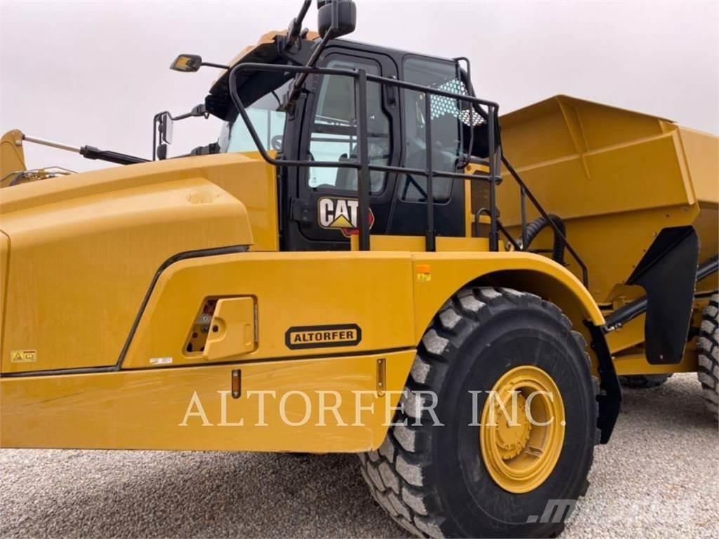 CAT 745-04 Transportoare articulate