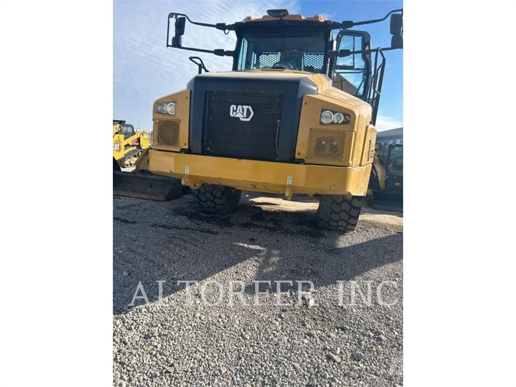 CAT 745-04 Transportoare articulate