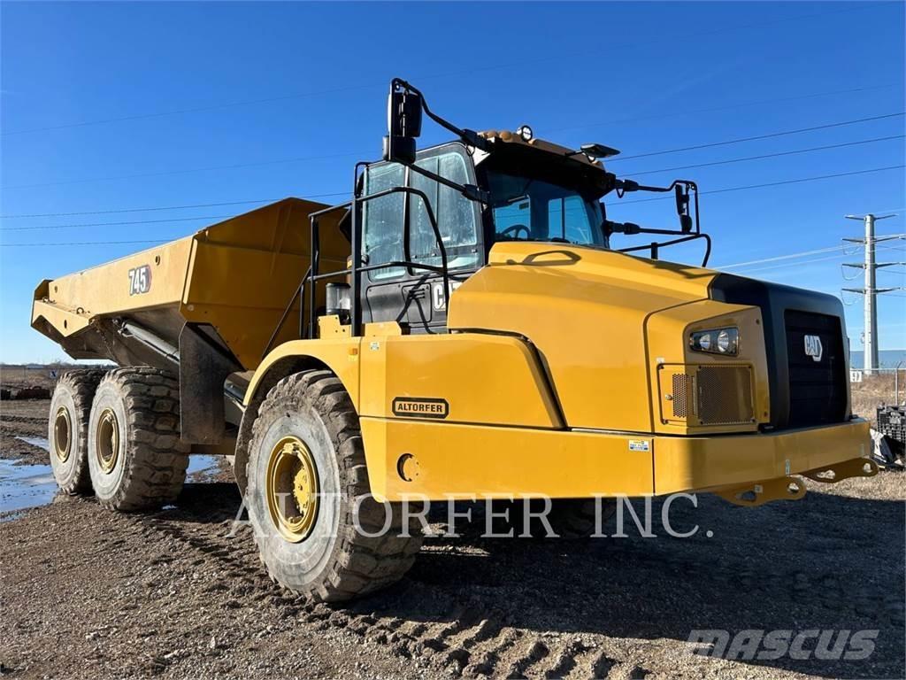 CAT 745-04 Transportoare articulate