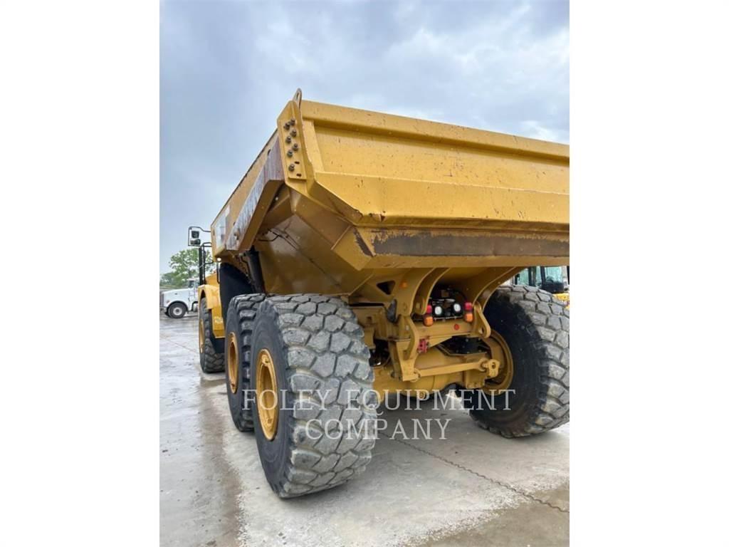 CAT 745-04 Transportoare articulate