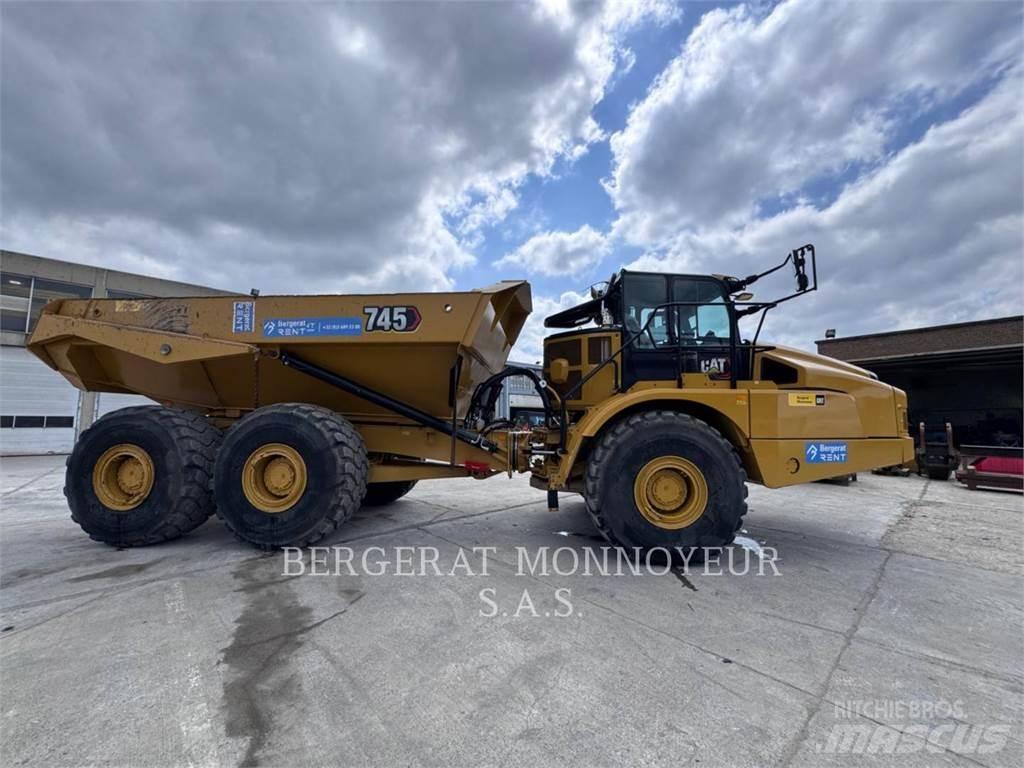 CAT 745-04 Transportoare articulate