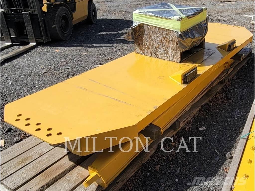 CAT 745 TAILGATE Sasiuri si suspensii
