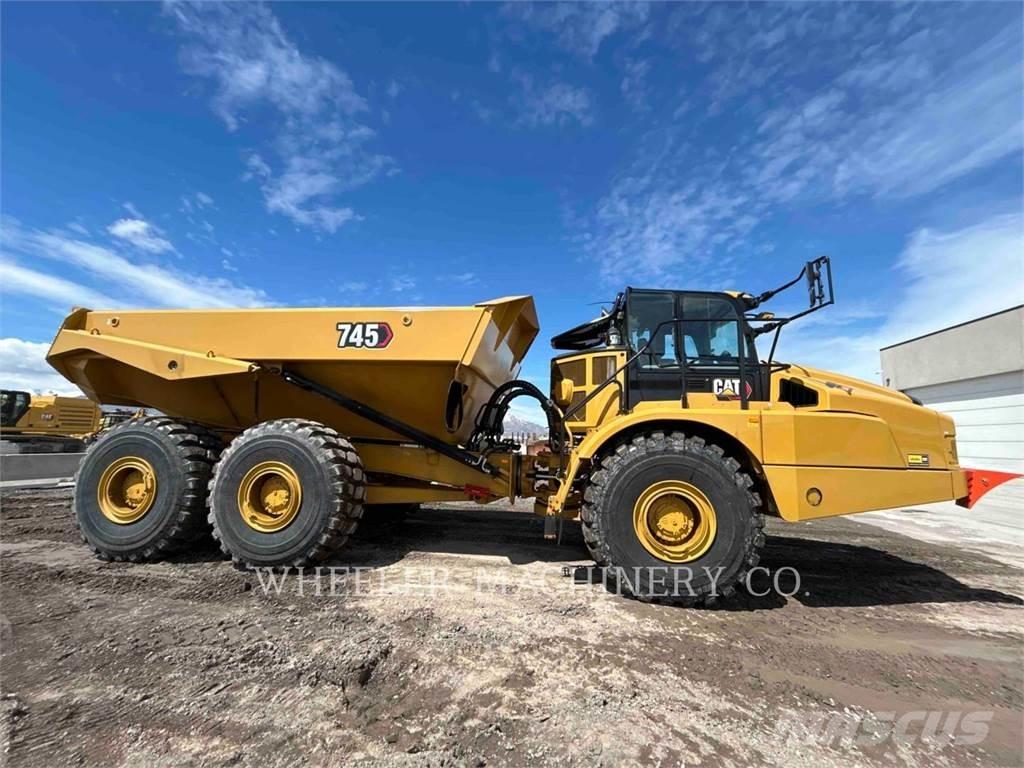 CAT 745 TG Transportoare articulate