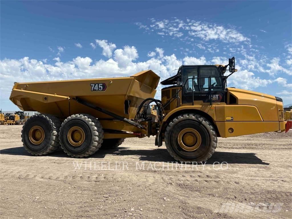 CAT 745 TG Transportoare articulate
