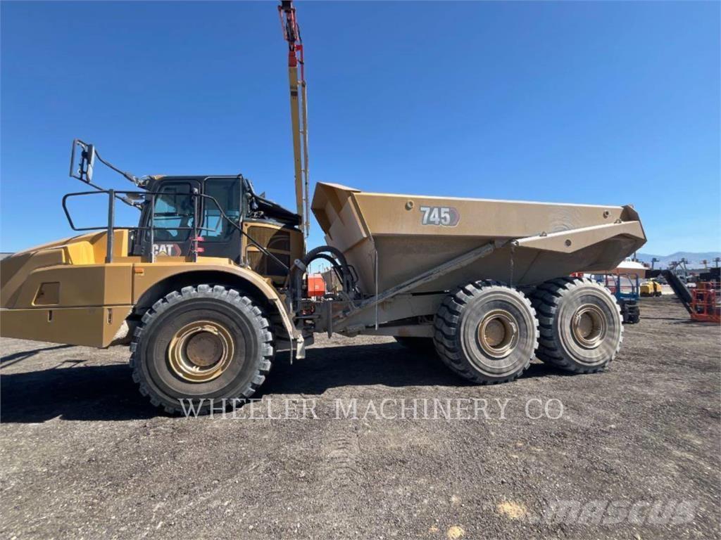 CAT 745 TG Transportoare articulate