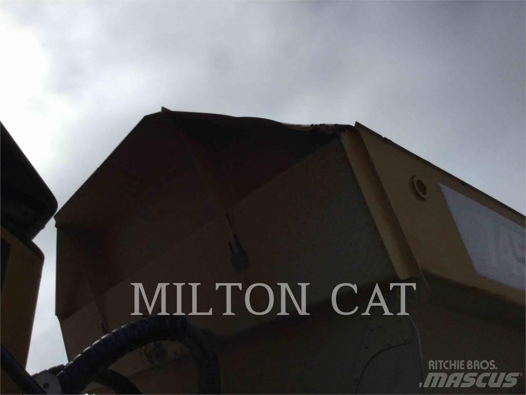 CAT 74504 Transportoare articulate