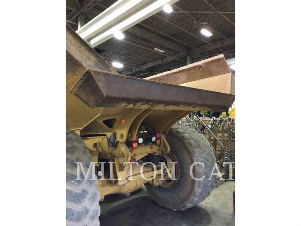 CAT 74504 Transportoare articulate