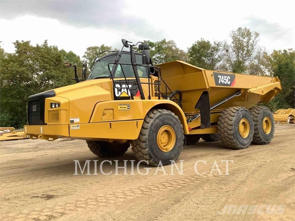 CAT 745C Transportoare articulate