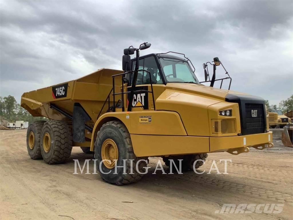 CAT 745C Transportoare articulate