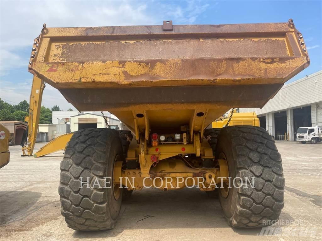 CAT 745C Transportoare articulate