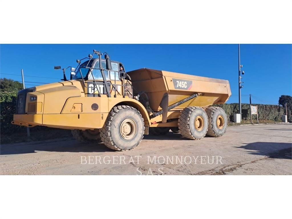 CAT 745C Transportoare articulate
