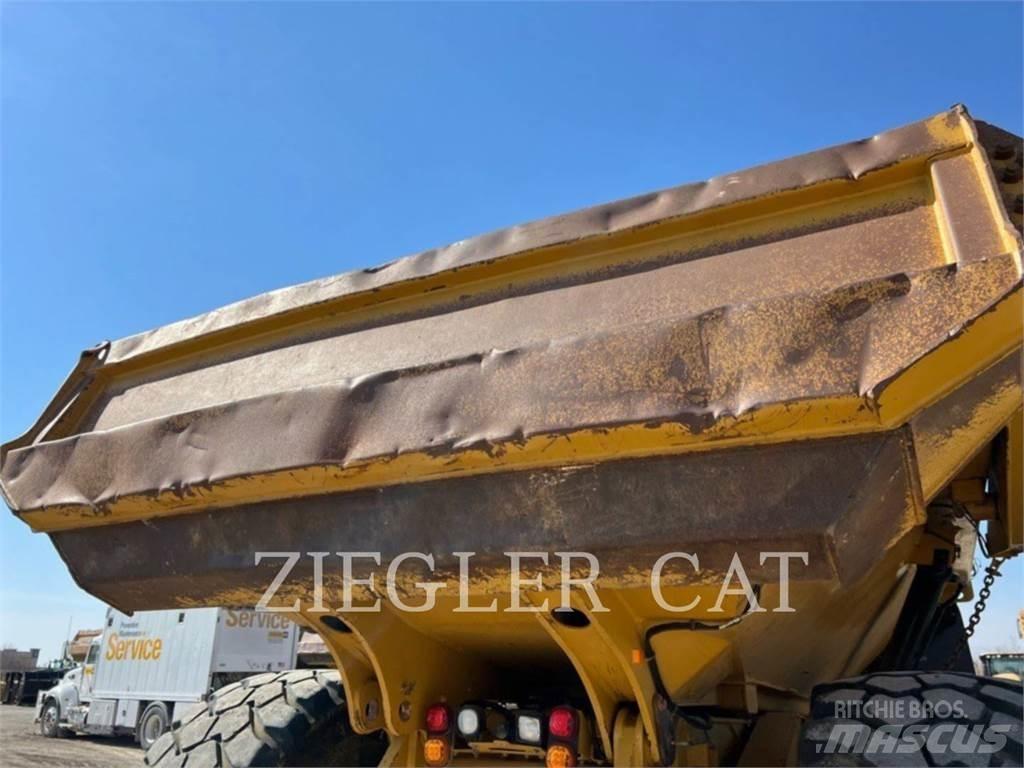 CAT 745C Transportoare articulate