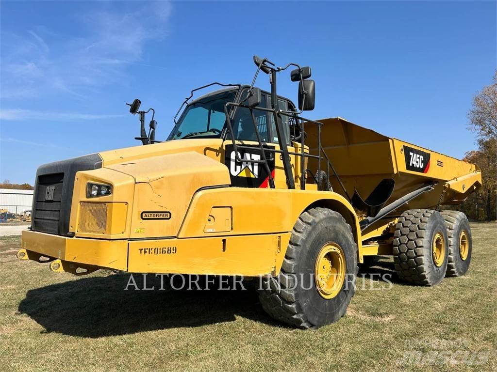 CAT 745C Transportoare articulate