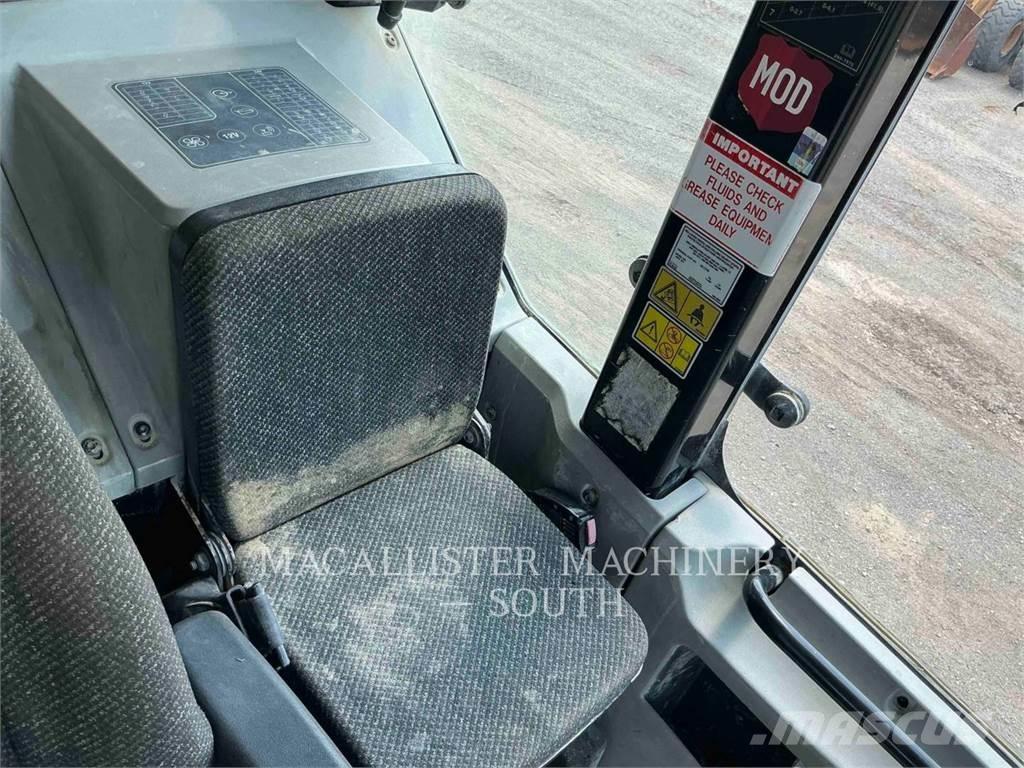 CAT 773F Transportoare articulate