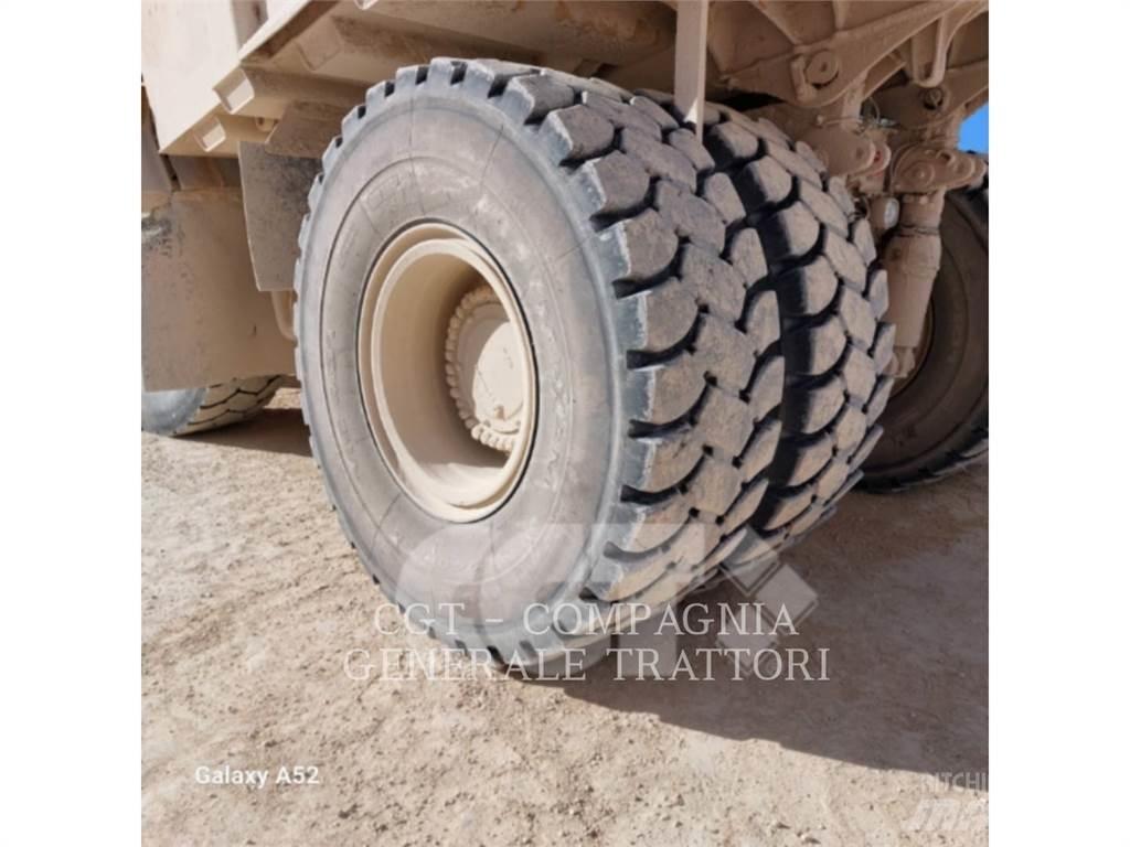 CAT 775F Transportoare articulate