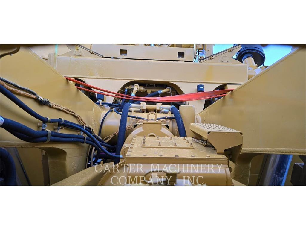 CAT 777D RBLD Transportoare articulate