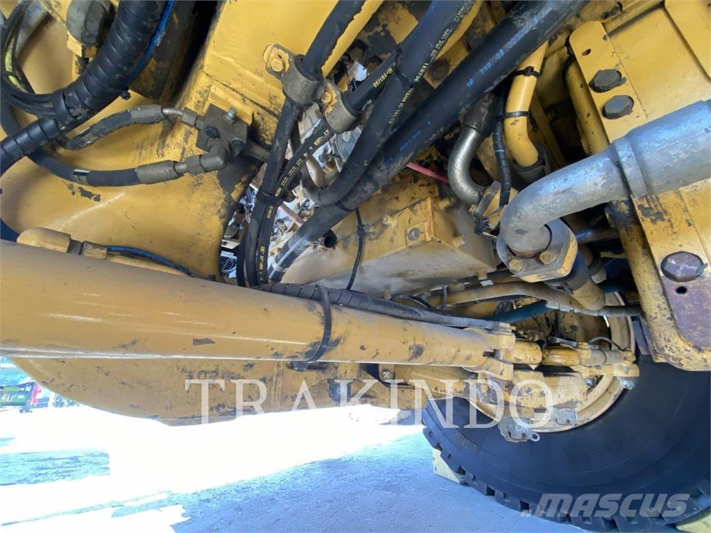 CAT 777E Transportoare articulate