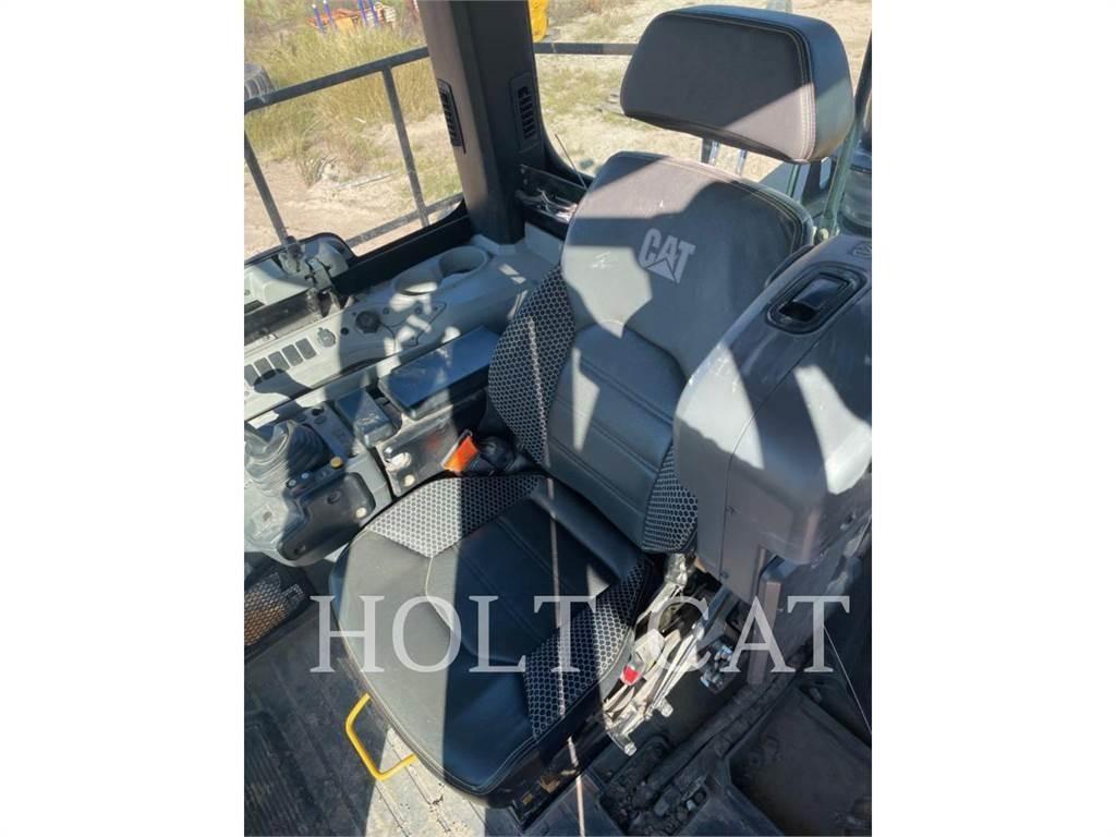 CAT 815 Compactoare sol