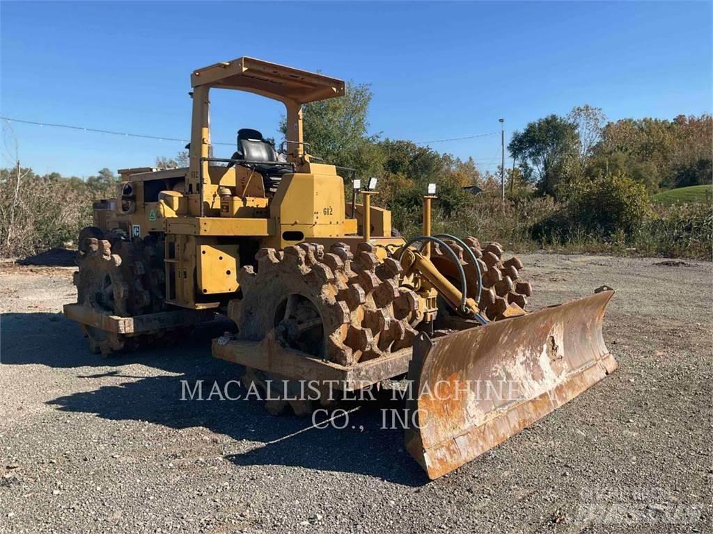 CAT 815 Compactoare sol
