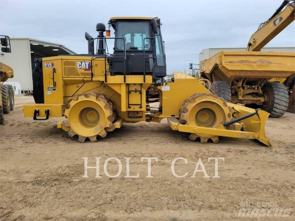 CAT 815 Compactoare sol