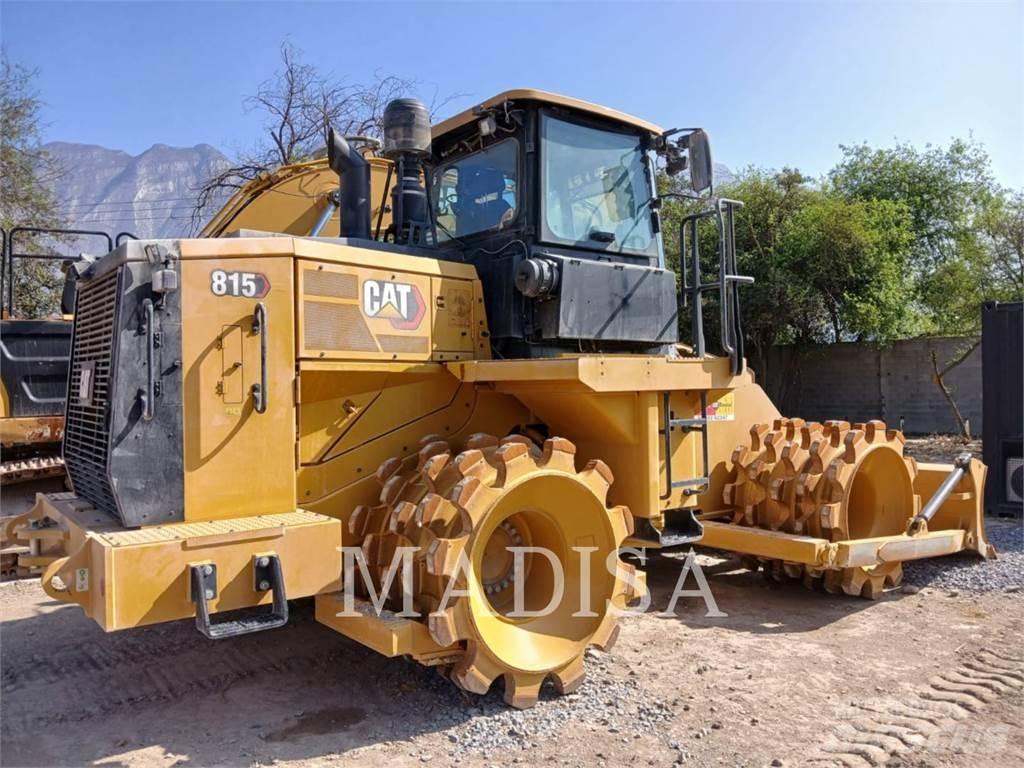 CAT 815 Compactoare sol