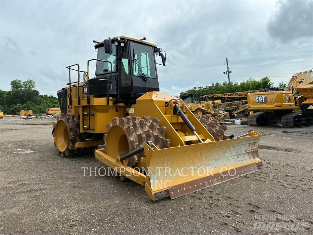 CAT 815 Compactoare sol