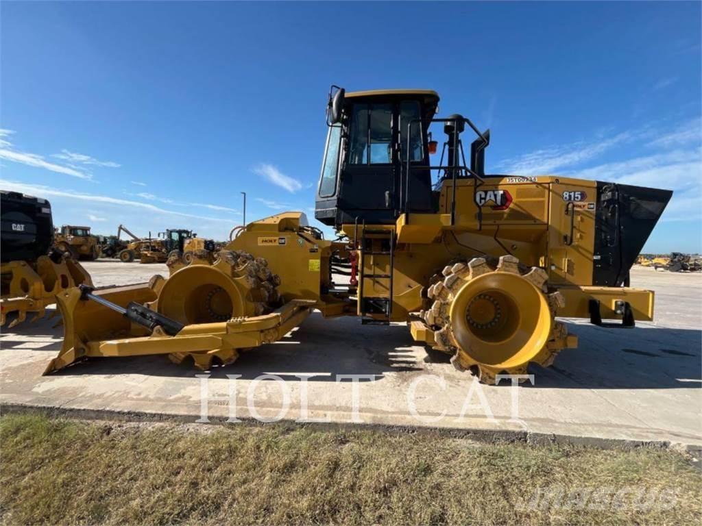CAT 815 Compactoare sol