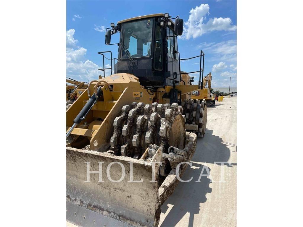 CAT 815 Compactoare sol