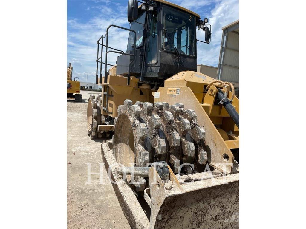 CAT 815 Compactoare sol