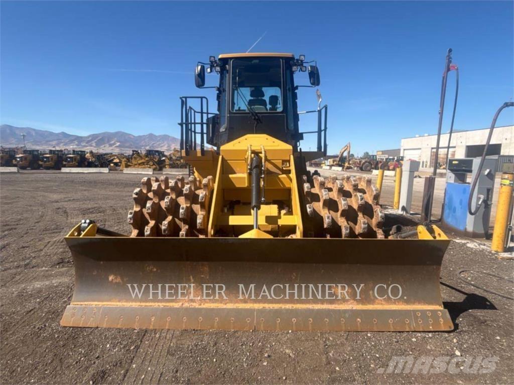 CAT 815 Cilindri compactori micsti