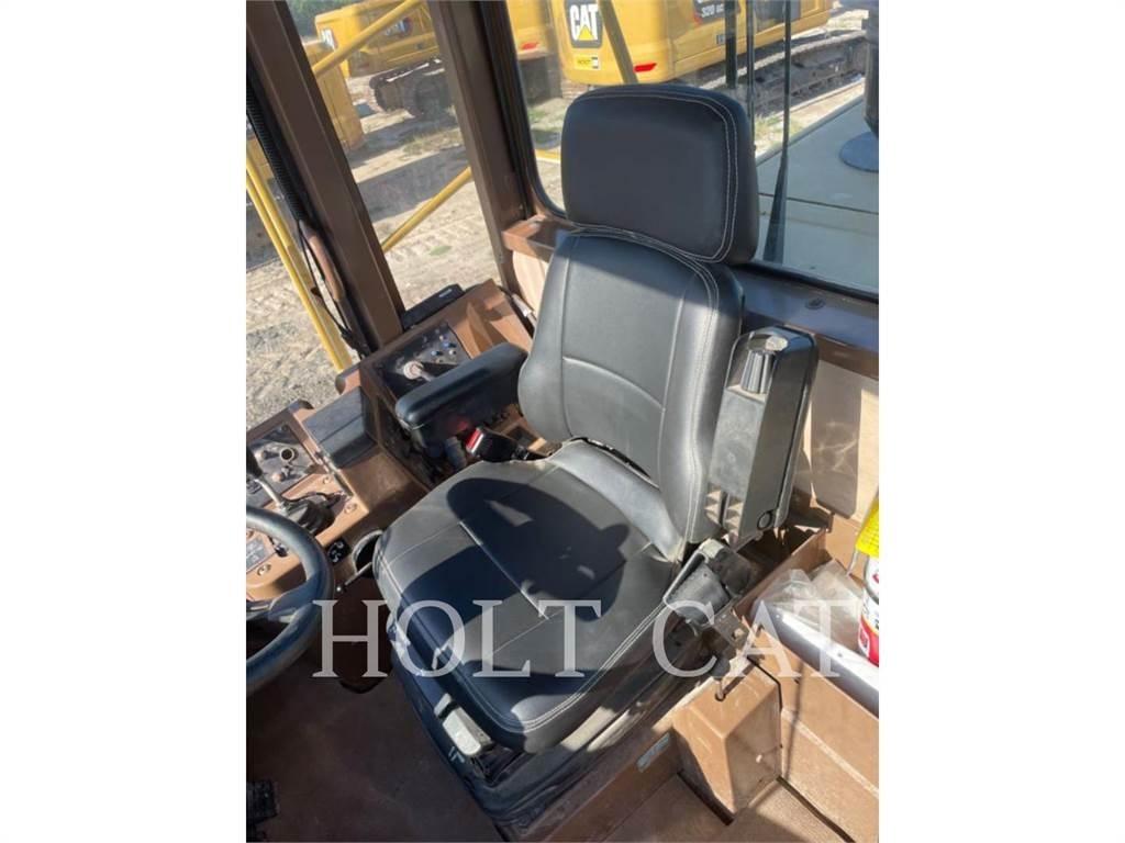 CAT 815F Compactoare sol